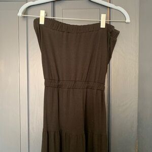 Black strapless dress